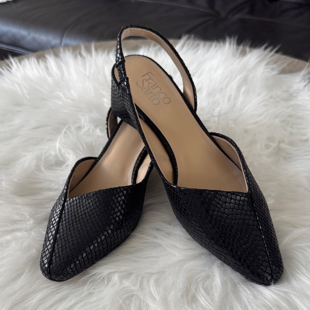 NWOT Franco Sarto Jeen Black Reptile Textured Slingback Heels size 7.5